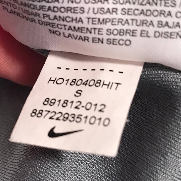 Men’s Nike Dri-Fit Swoosh Logo Graphic Shorts Size Small - Picture 4 of 7